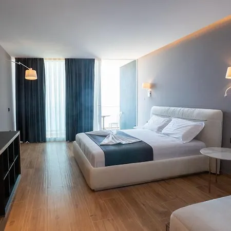 Casa Del Sol - Luxury 4* Himarë