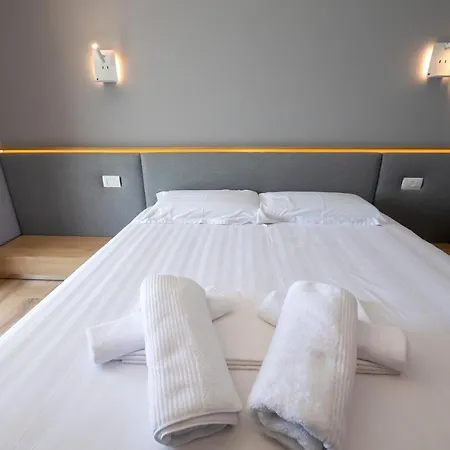 Casa Del Sol - Luxury Himarë