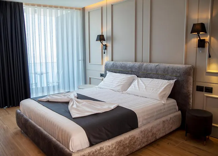 Casa Del Sol - Luxury Pensión Himarë